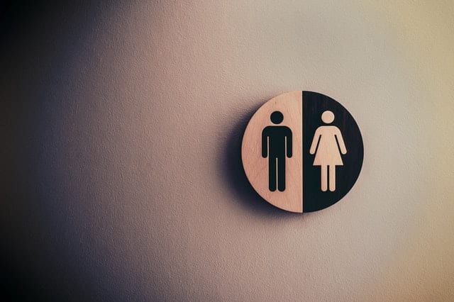 removing-toilet-odours-male-and-female-signage